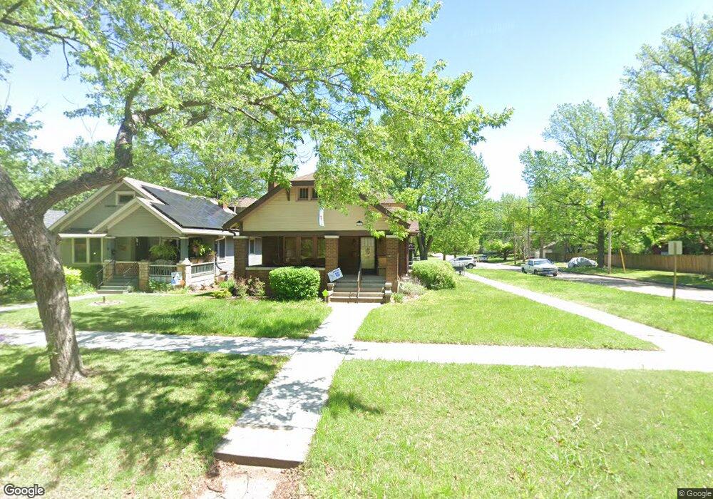 1280 SW MacVicar Ave, Topeka, KS 66604 - photo 1