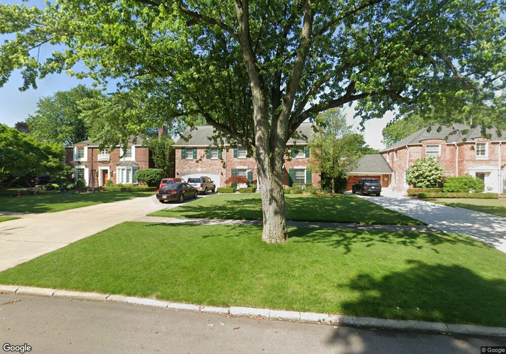 1041 Whittier Rd, Grosse Pointe Park, MI 48230 - photo 1