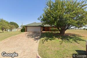 113 W Tahoe Dr, Cordell, OK 73632
