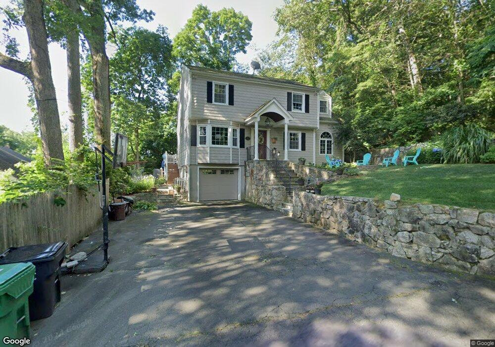 14 Walnut St, Cos Cob, CT 06807 - photo 1