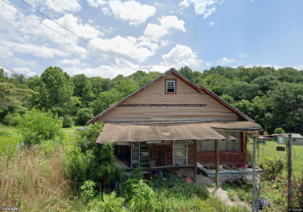 11910 Amherst Ave NE, Cumberland, MD 21502 - photo 1