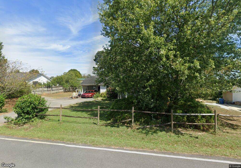 446 Campbell Rd SE, Calhoun, GA 30701 - photo 1