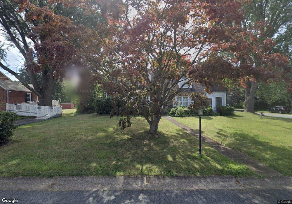 200 Wooddale Ave, New Castle, DE 19720 - photo 1