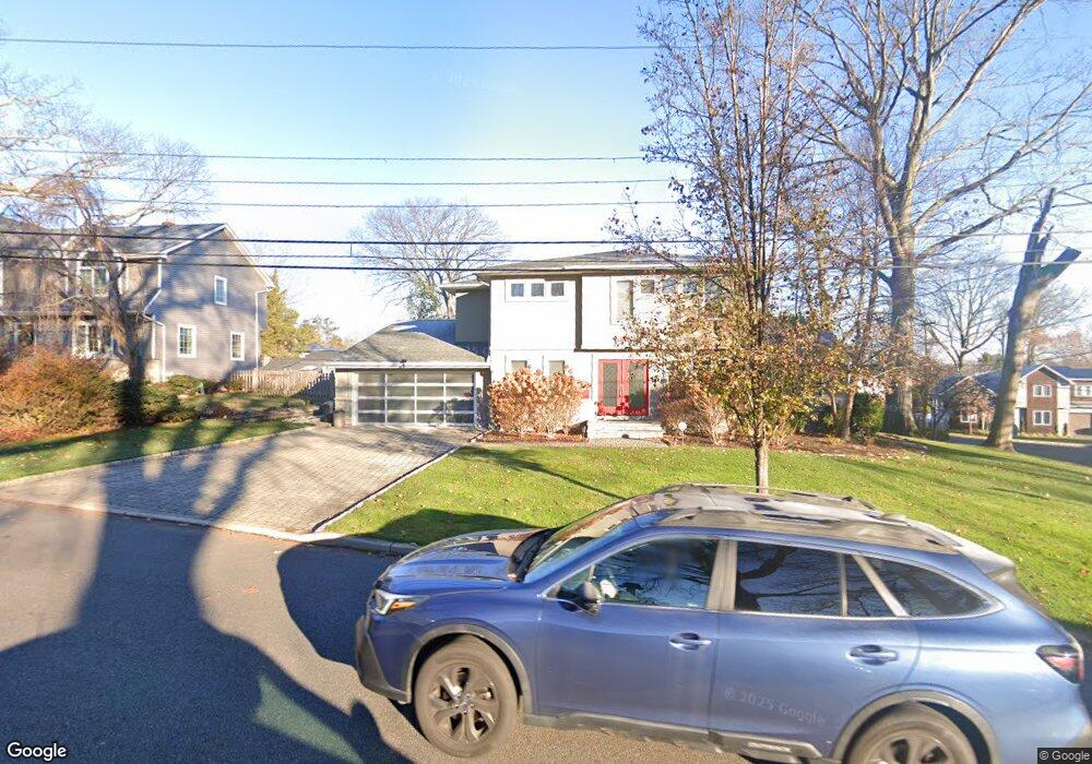 44 Douglas Dr, Cresskill, NJ 07626 - photo 1