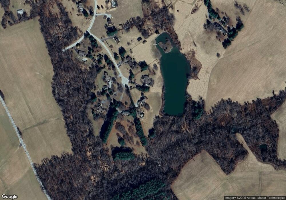 9 Hunter Lake Ct, Upperco, MD 21155 - photo 1