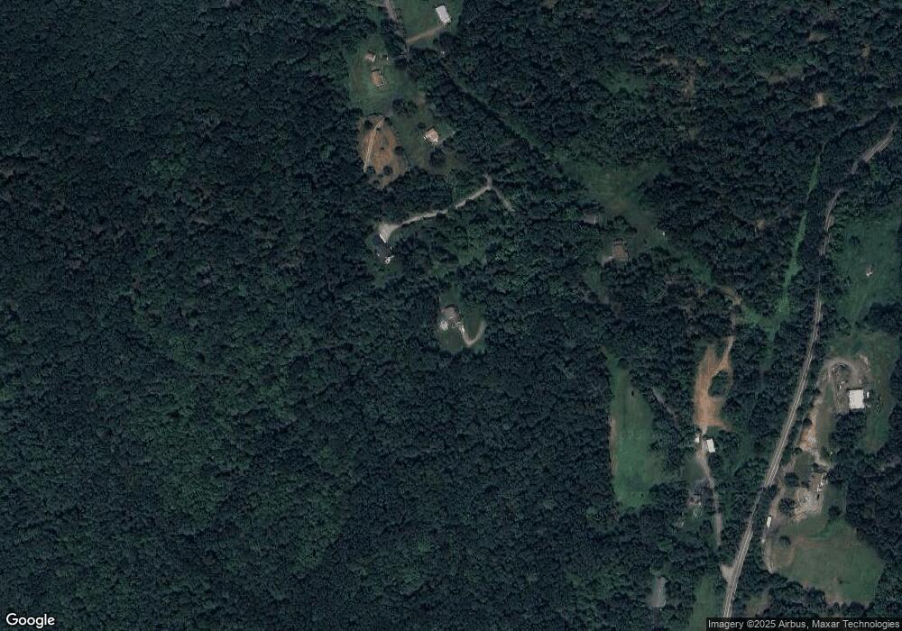 442 Hickory Rd, Falls, PA 18615 - photo 1