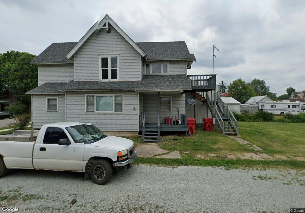 208 N Tucker St, Mentone, IN 46539 - photo 1