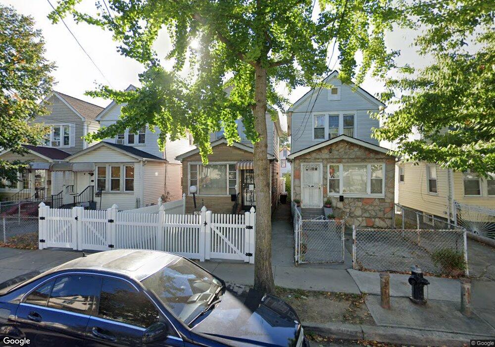 15030 116th Ave, Jamaica, NY 11434 - photo 1