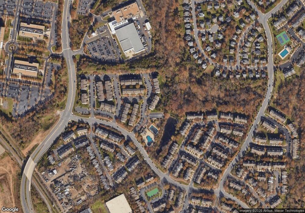 21860 Elkins Terrace unit 302, Sterling, VA 20166 - photo 1