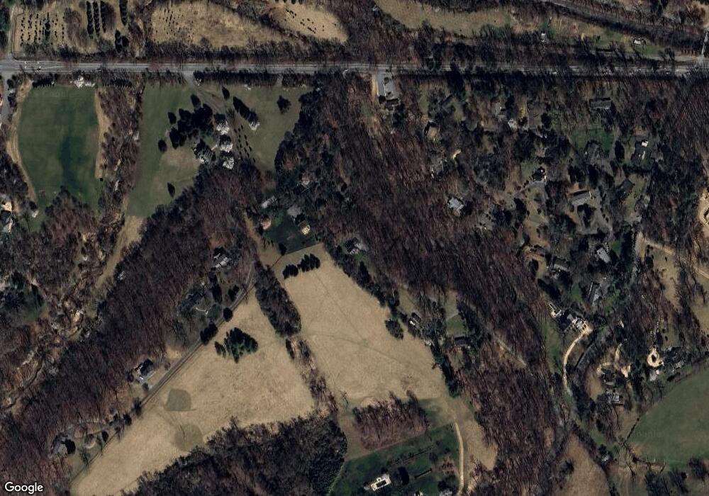 552 Bloomfield Rd, Charlottesville, VA 22903 - photo 1