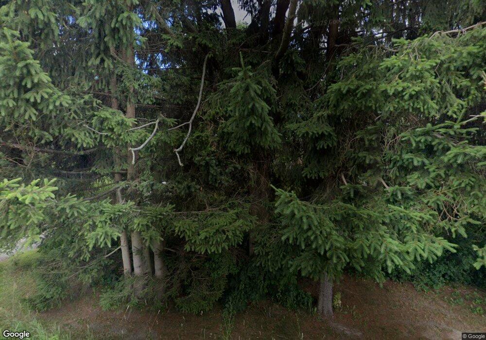 N55W26013 Richmond Rd, Sussex, WI 53089 - photo 1