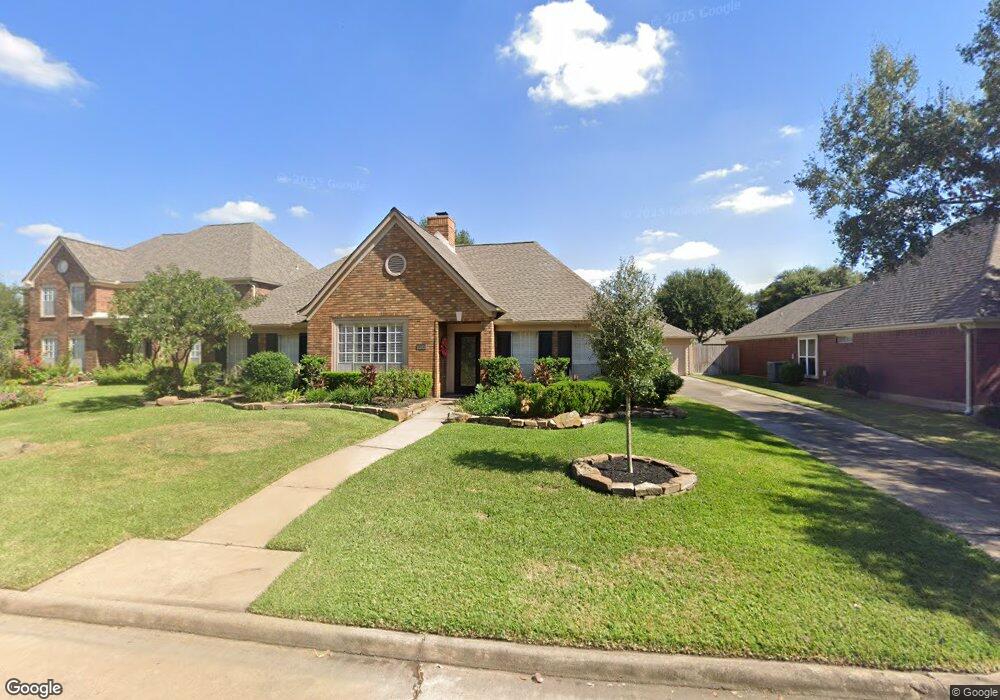 7410 Starbridge Dr, Houston, TX 77095 - photo 1