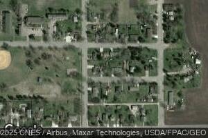 610 E Maple Ave, Olivia, MN 56277