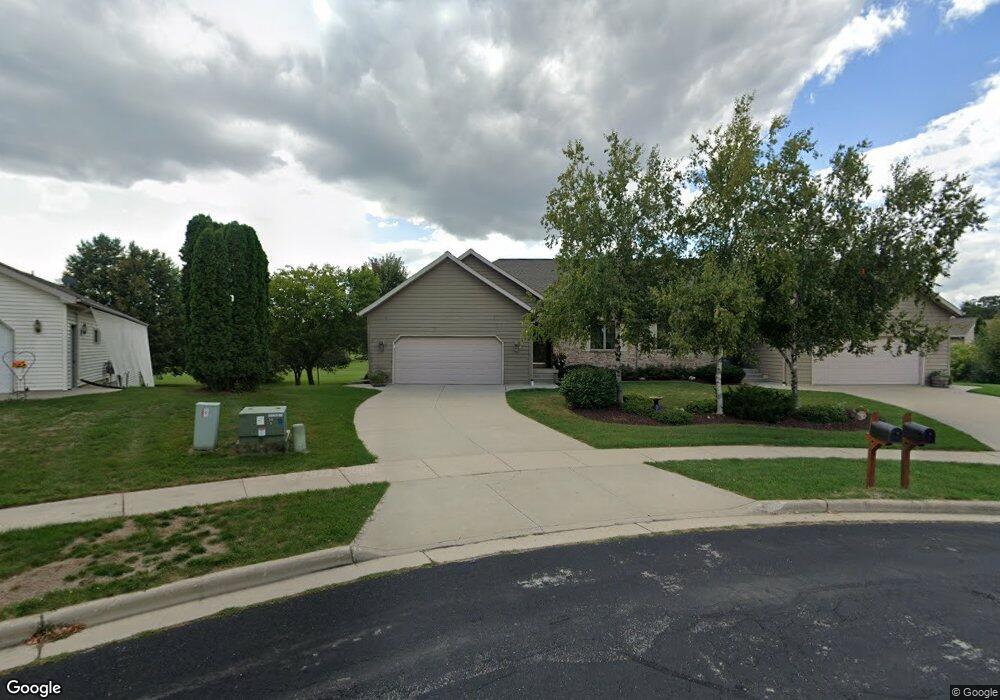 340 Concord Dr, Oregon, WI 53575 - photo 1