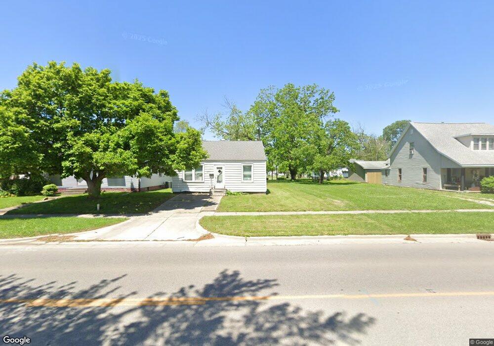 3008 Dewitt Ave, Mattoon, IL 61938 - photo 1