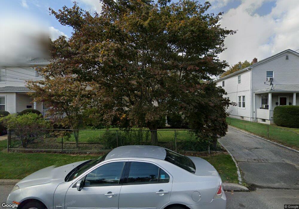 34 Smith St, Glen Cove, NY 11542 - photo 1