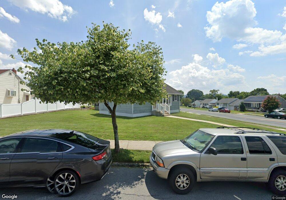 1630 Kaywin Ave, Bethlehem, PA 18018 - photo 1