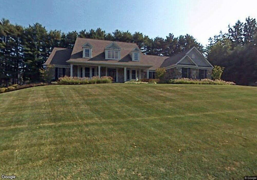 4 White Oak Ln, Avon, CT 06001 - photo 1