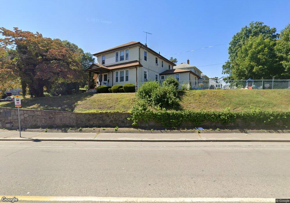 1308 Pleasant St unit 2, East Weymouth, MA 02189 - photo 1