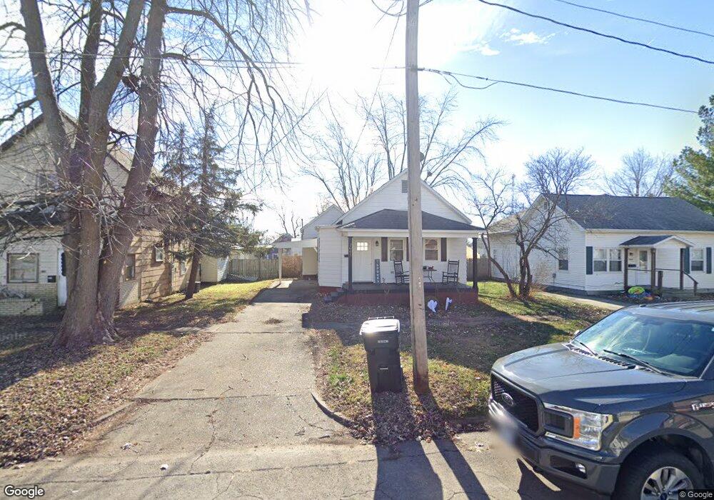 2605 Pine Ave, Mattoon, IL 61938 - photo 1