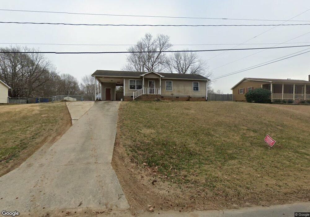 4510 Greenwood Dr, Gastonia, NC 28052 - photo 1