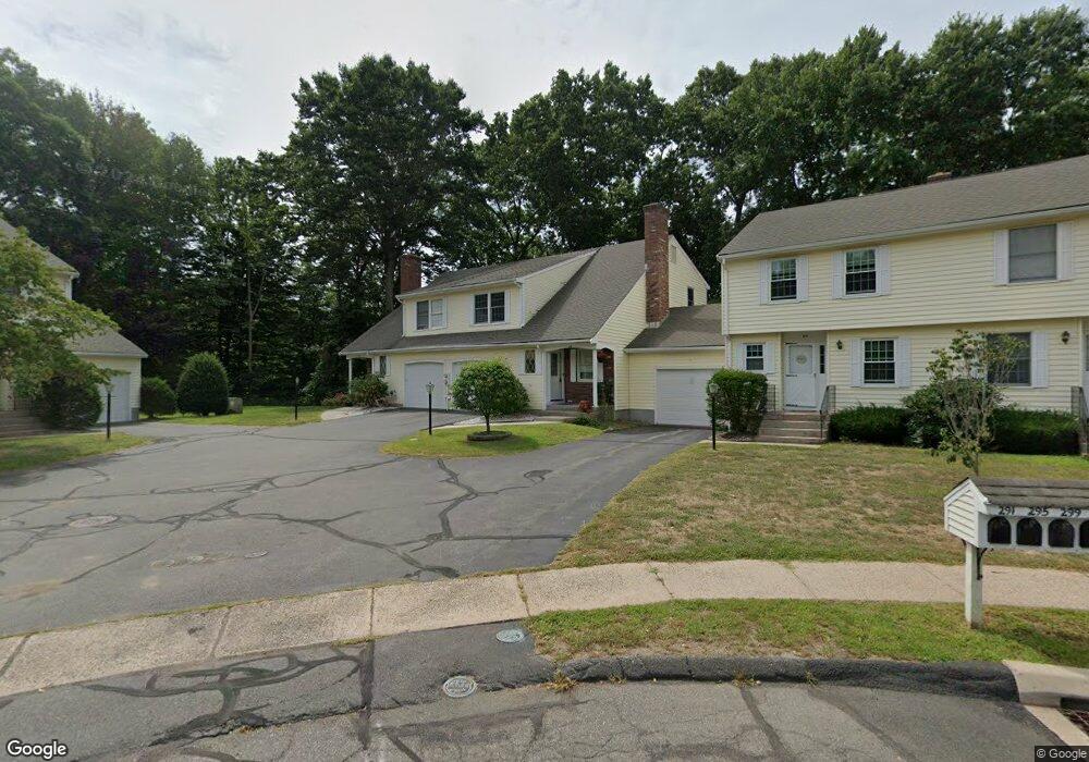 291 Strawberry Cir, Windsor, CT 06095 - photo 1