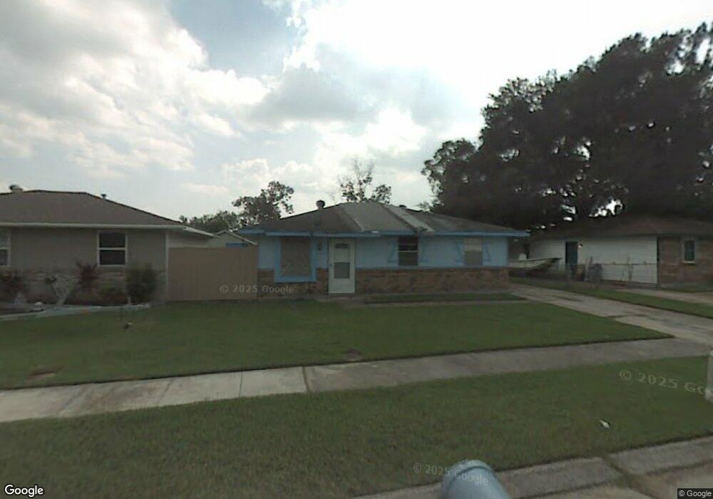 2761 Erin Dr, Marrero, LA 70072 - photo 1