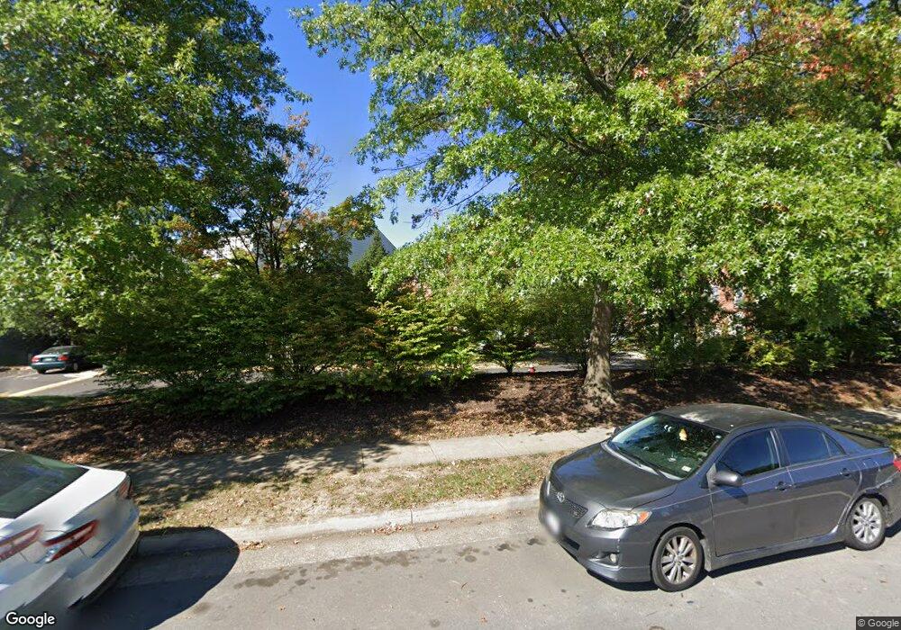 13092 Park Crescent Cir, Herndon, VA 20171 - photo 1