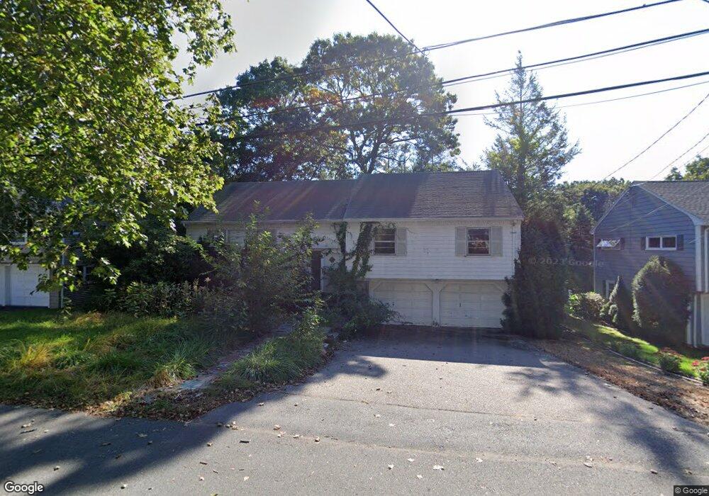 23 Tomahawk Rd, Arlington, MA 02474 - photo 1