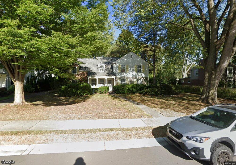 673 Ardmoor Dr, Bloomfield Hills, MI 48301 - photo 1