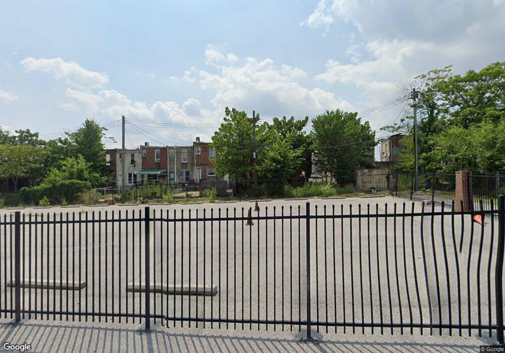 1118 N Port St, Baltimore, MD 21213 - photo 1