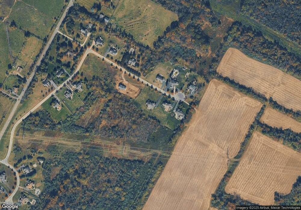 148 Holly Ln, Flemington, NJ 08822 - photo 1