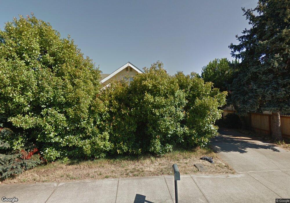 985 Irving Rd, Eugene, OR 97404 - photo 1