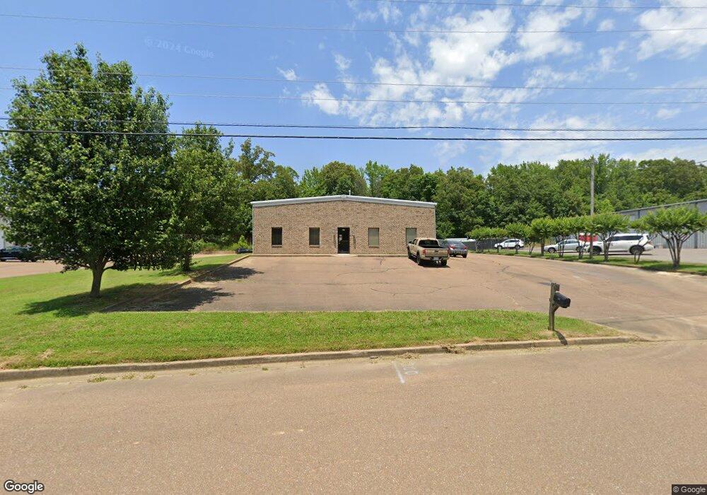 574 Whitfield Dr, Hernando, MS 38632 - photo 1