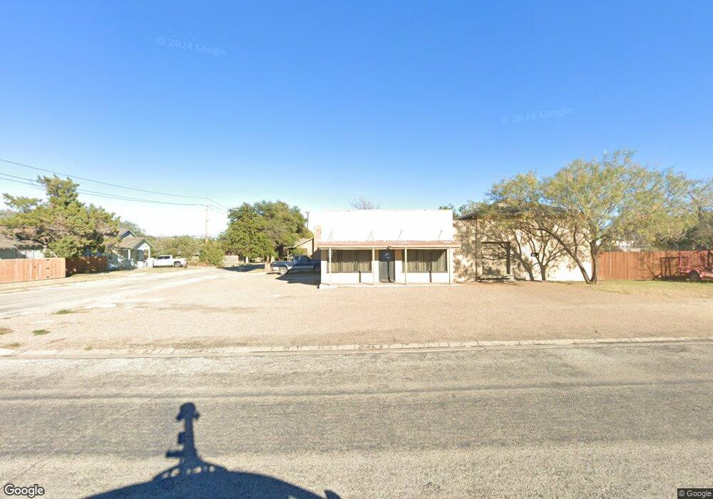 1601 Scurry St, Big Spring, TX 79720 - photo 1