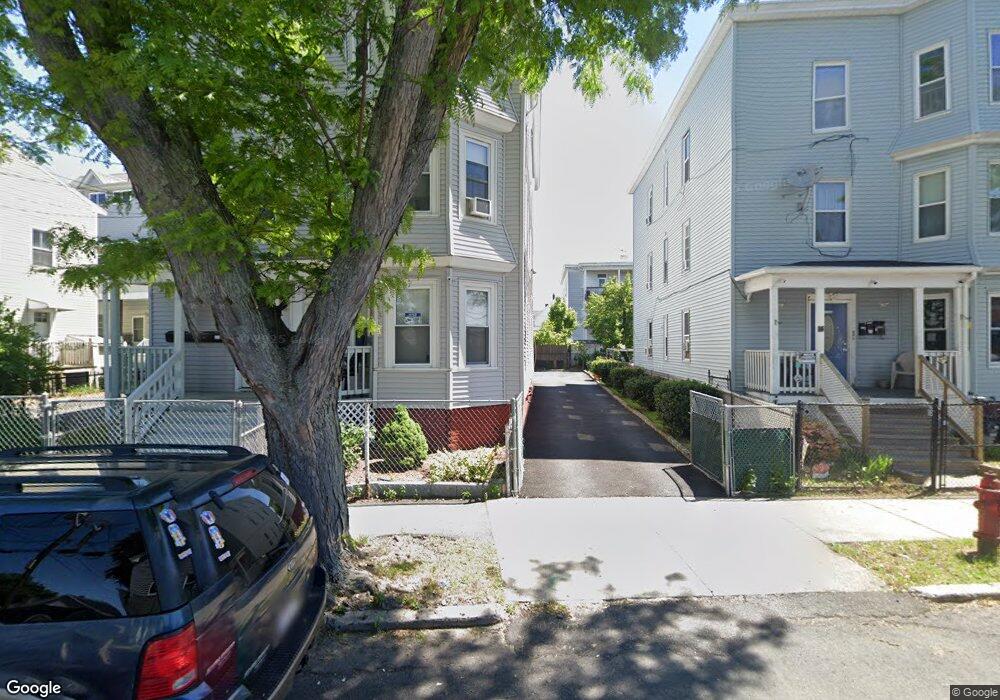 8-10 Elmwood Ave, Lynn, MA 01905 - photo 1