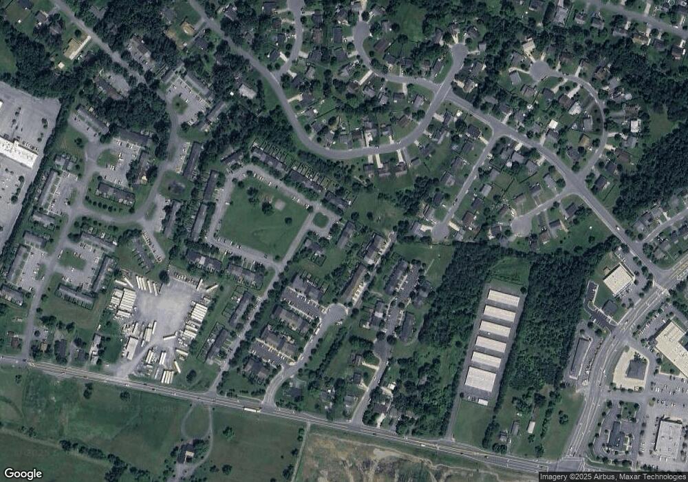 609 Georgetowne Ct, Stephens City, VA 22655 - photo 1