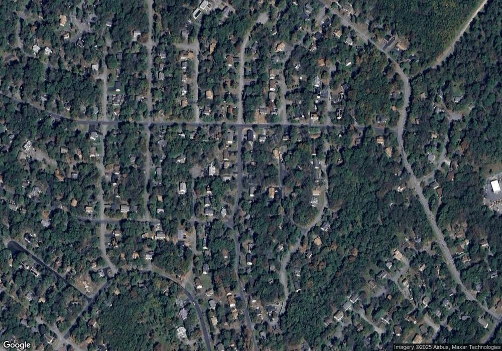 7161 Mountain Dr, Tobyhanna, PA 18466 - photo 1