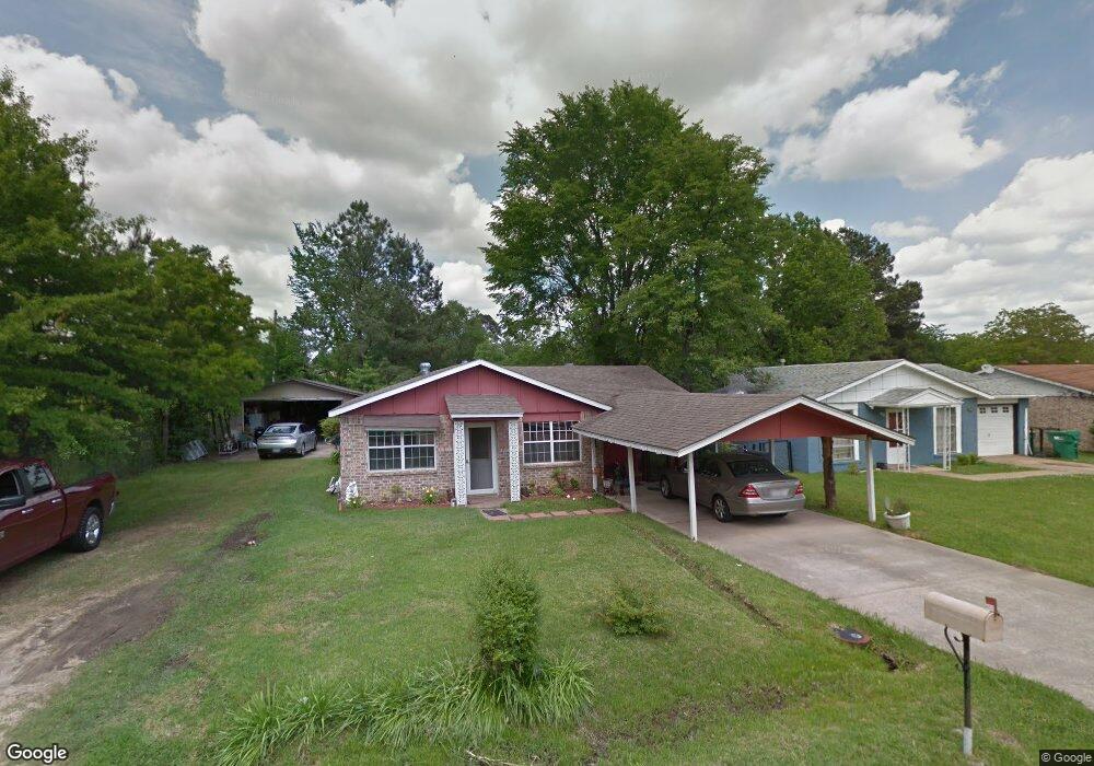 2414 Mamie Dr, Texarkana, TX 75501 - photo 1