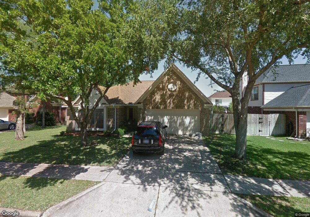 3909 Ivywood Dr, Pearland, TX 77584 - photo 1