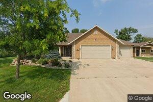 100 N Birch St, George, IA 51237