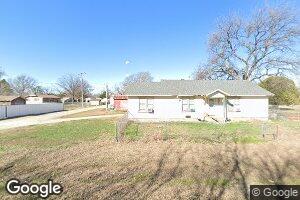 502 S Central St, Walters, OK 73572