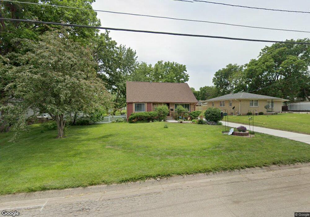 2921 E Tiffin Ave, Des Moines, IA 50317 - photo 1