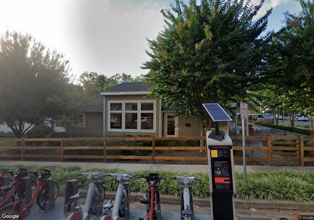 111 Pennsylvania Ave, Falls Church, VA 22046 - photo 1