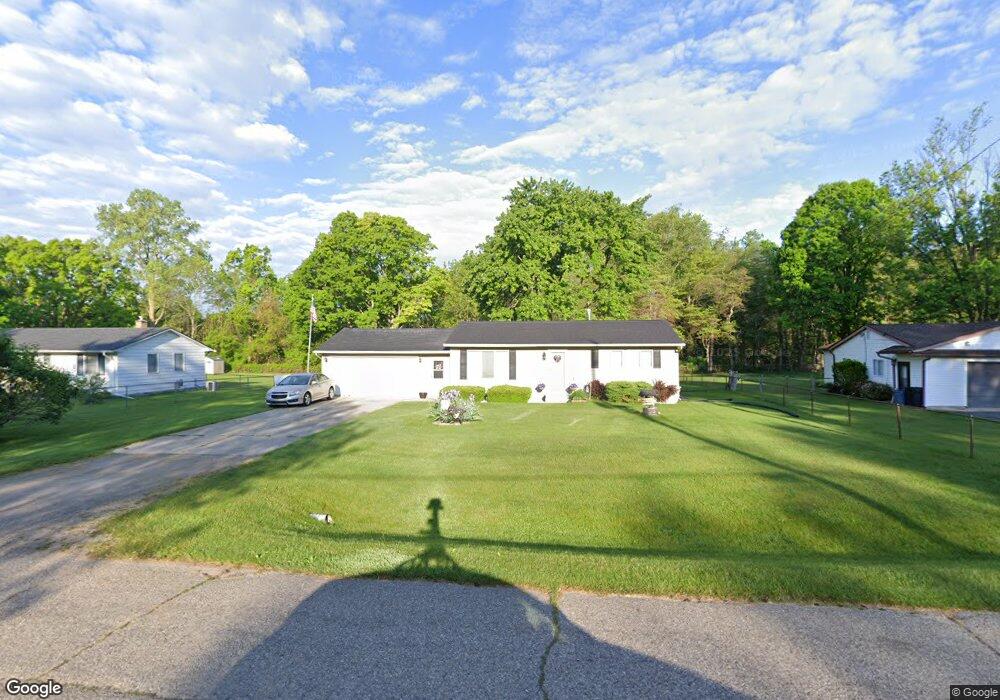 11121 Langdon Dr, Clio, MI 48420 - photo 1