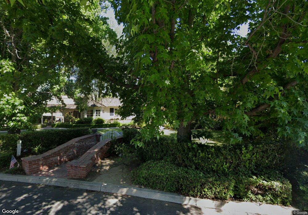 5223 Bascule Ave, Woodland Hills, CA 91364 - photo 1