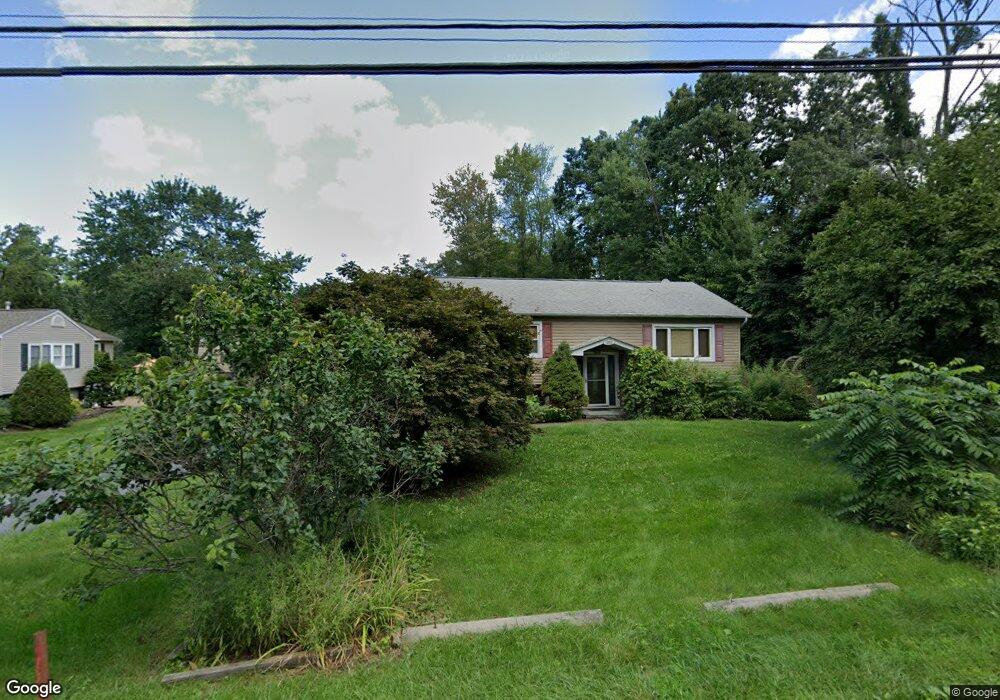 202 Meadow Hill Rd, Newburgh, NY 12550 - photo 1