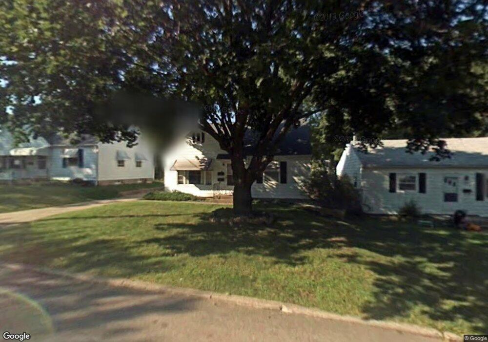 3222 Mound Ave SE, Cedar Rapids, IA 52403 - photo 1