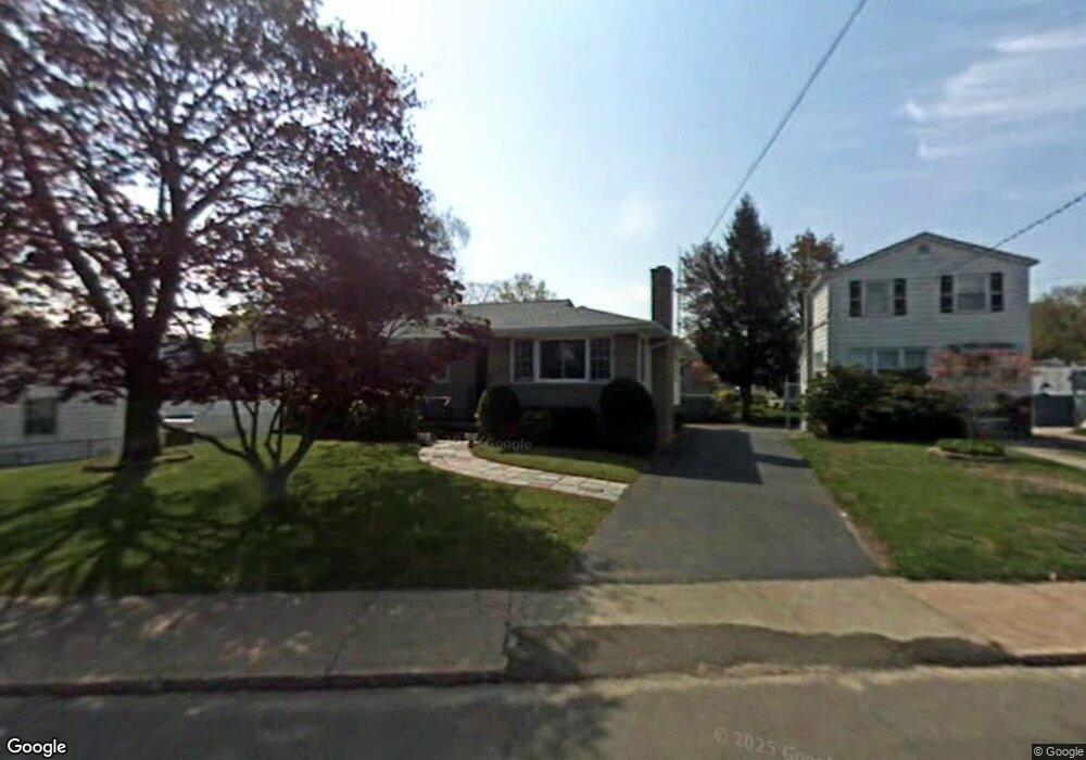 293 Lighthouse Rd, New Haven, CT 06512 - photo 1