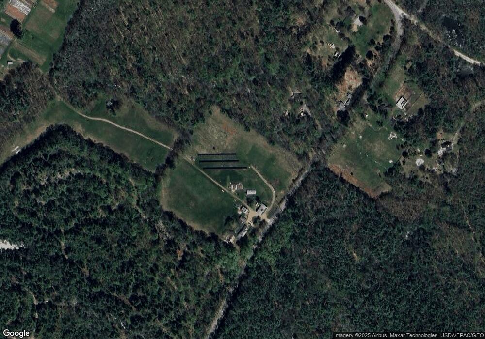 259 Mouse Ln, Alfred, ME 04002 - photo 1